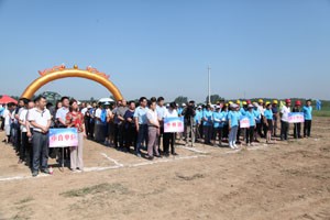 恭賀河南天成鴿業(yè)有限公司天成肉鴿產(chǎn)業(yè)科技園項(xiàng)目工程盛大開(kāi)工